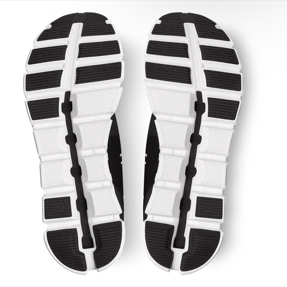On Cloud 5 Black White Running Sneakers Womens Size 5 - Picture 6 of 9